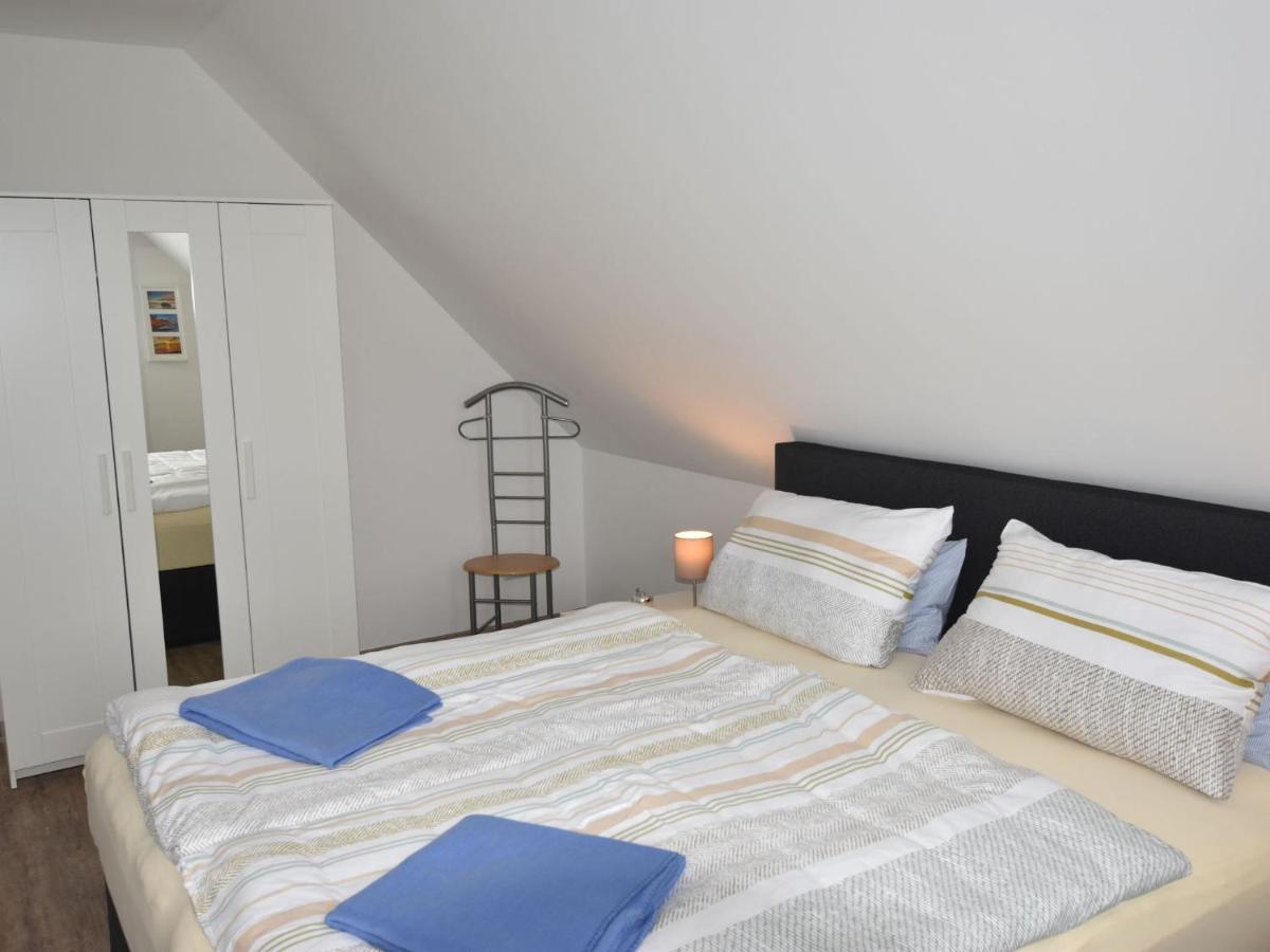 Cozy Holiday Home In Gross Schwansee With Sauna Bagian luar foto